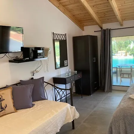 Apartment Limani Studio *